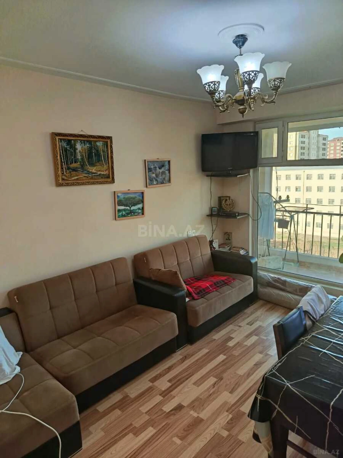 Satılır 2 otaqlı mənzil 42 m²