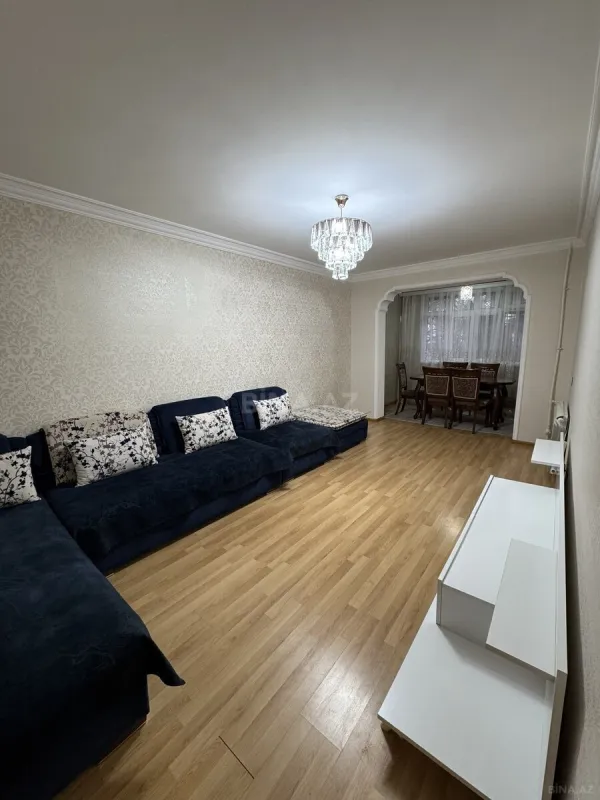 Kirayə verilir 4 otaqlı mənzil 90 m²