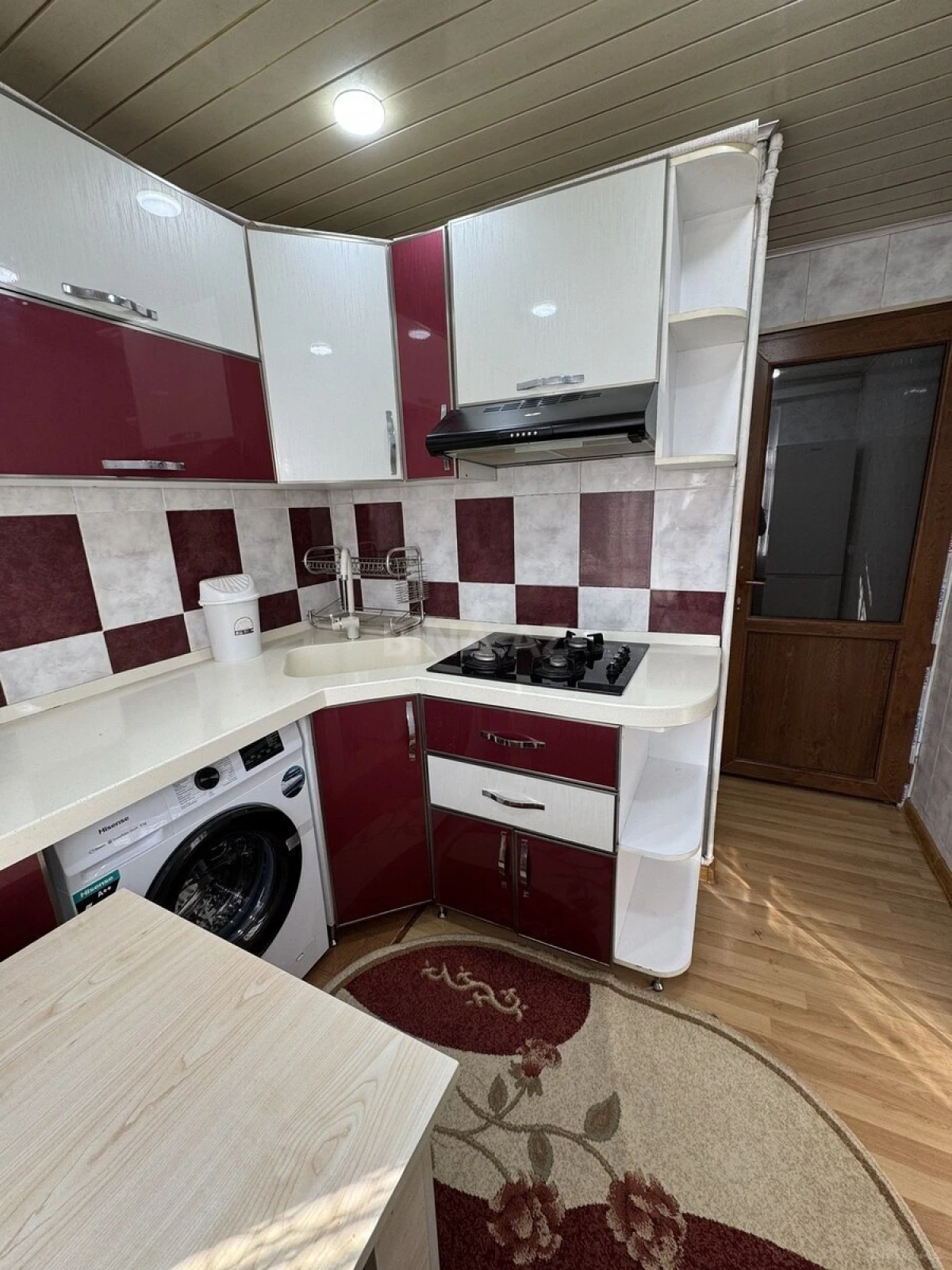 Kirayə verilir 4 otaqlı mənzil 90 m²