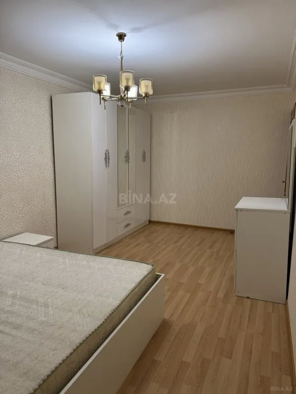 Kirayə verilir 4 otaqlı mənzil 90 m²