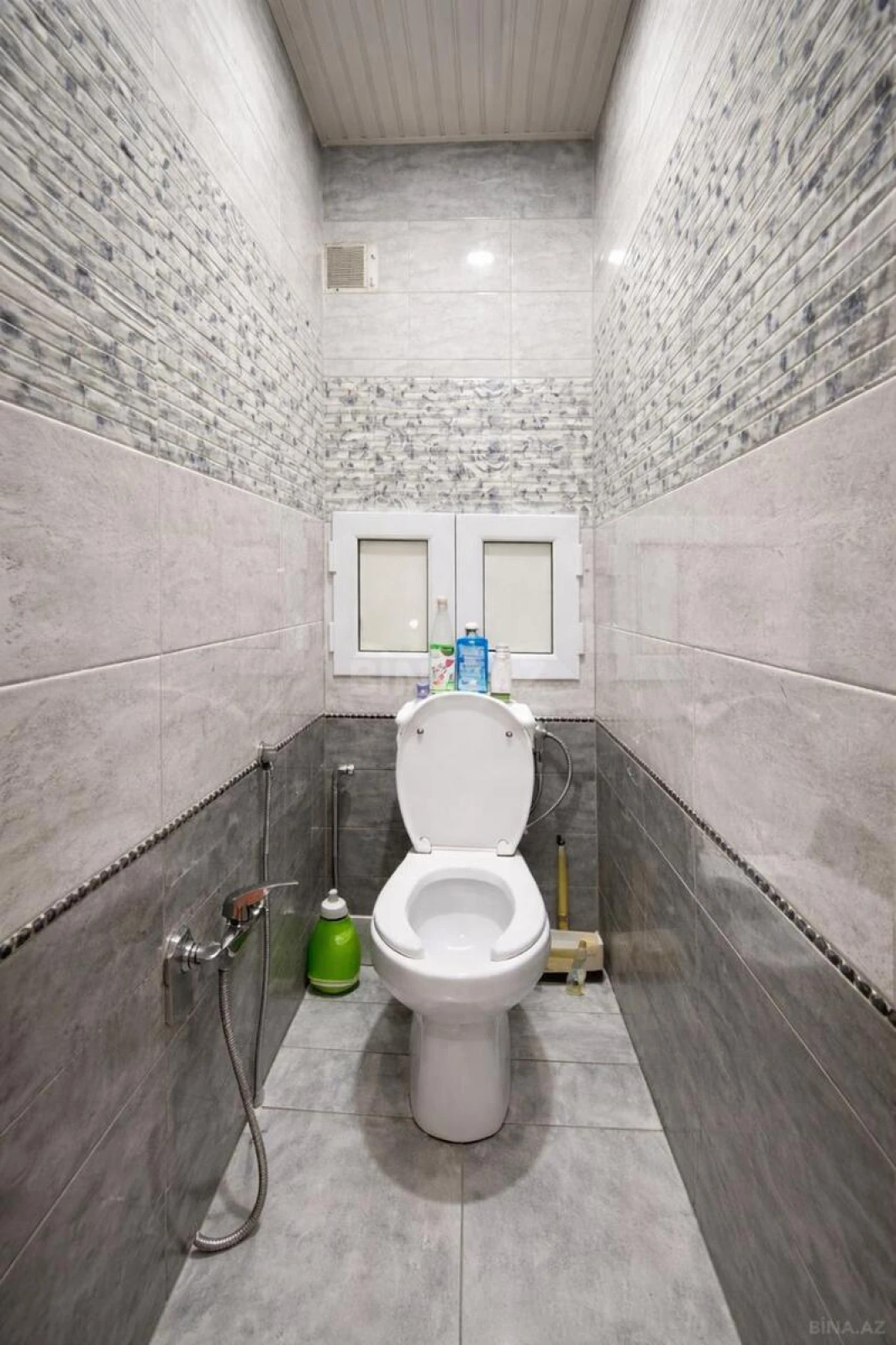 Satılır 5 otaqlı mənzil 127 m²