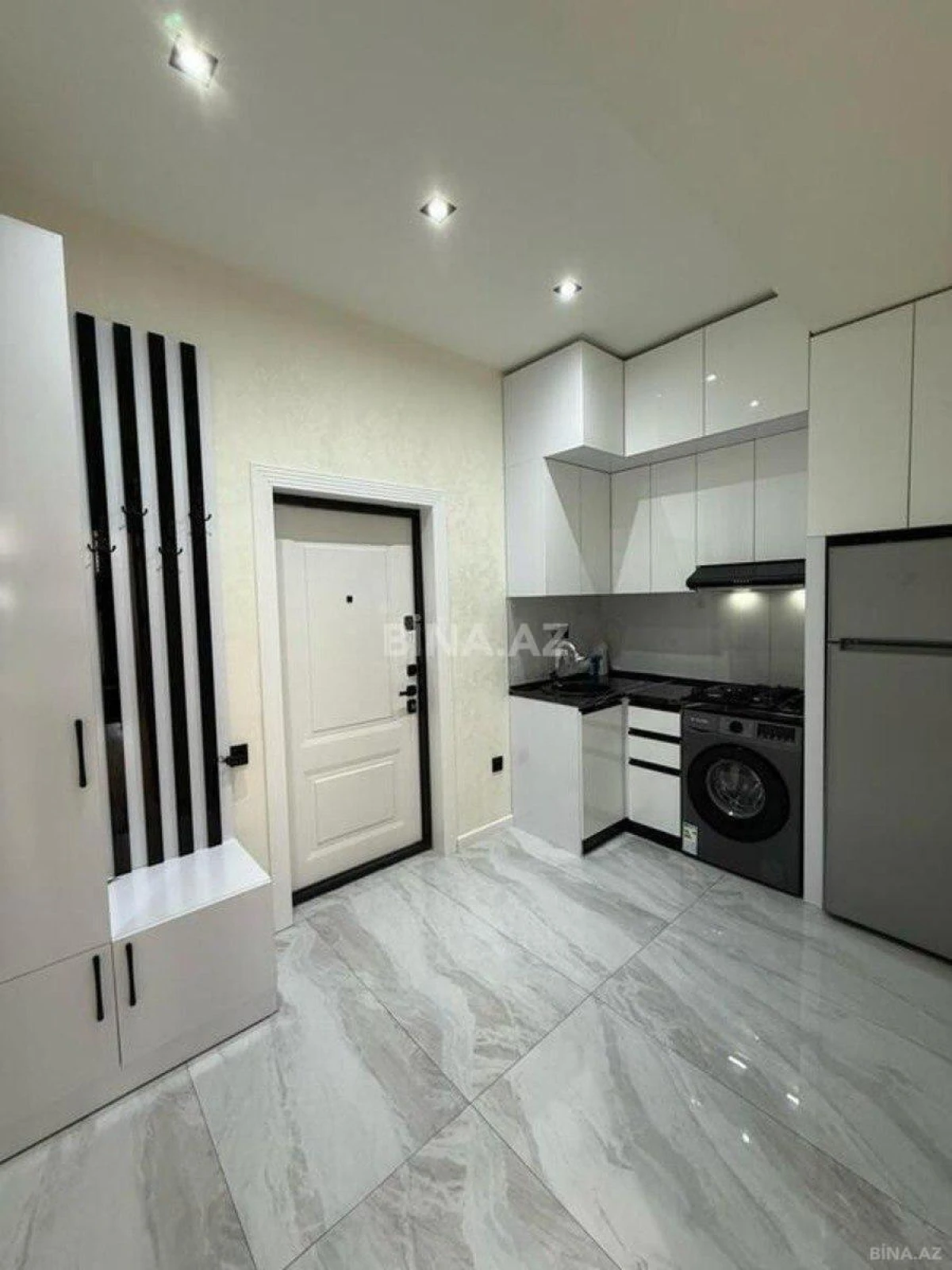 Kirayə verilir 2 otaqlı mənzil 60 m²