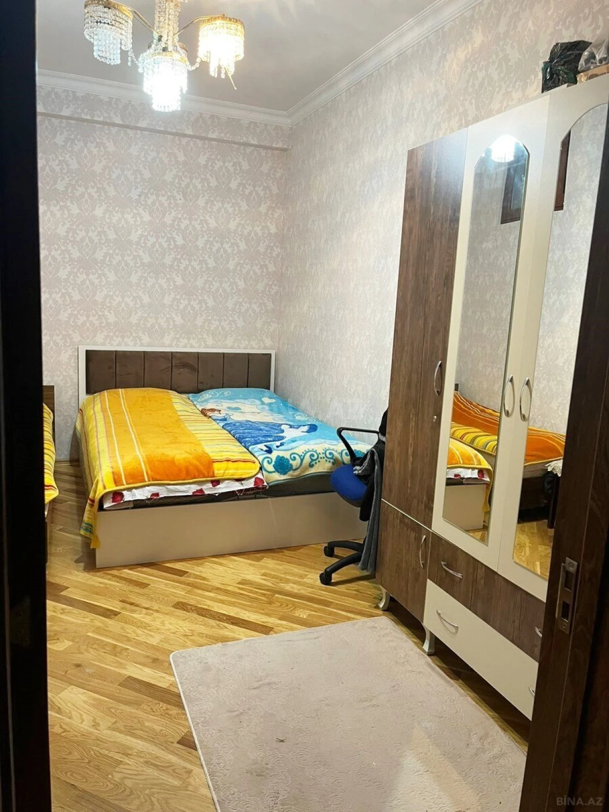 Kirayə verilir 2 otaqlı mənzil 60 m²