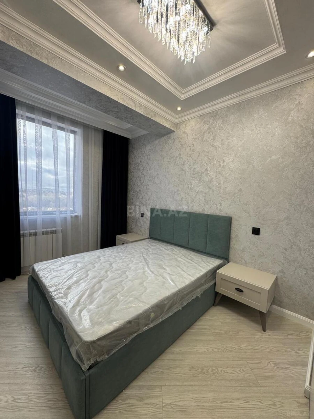 Kirayə verilir 2 otaqlı mənzil 75 m²