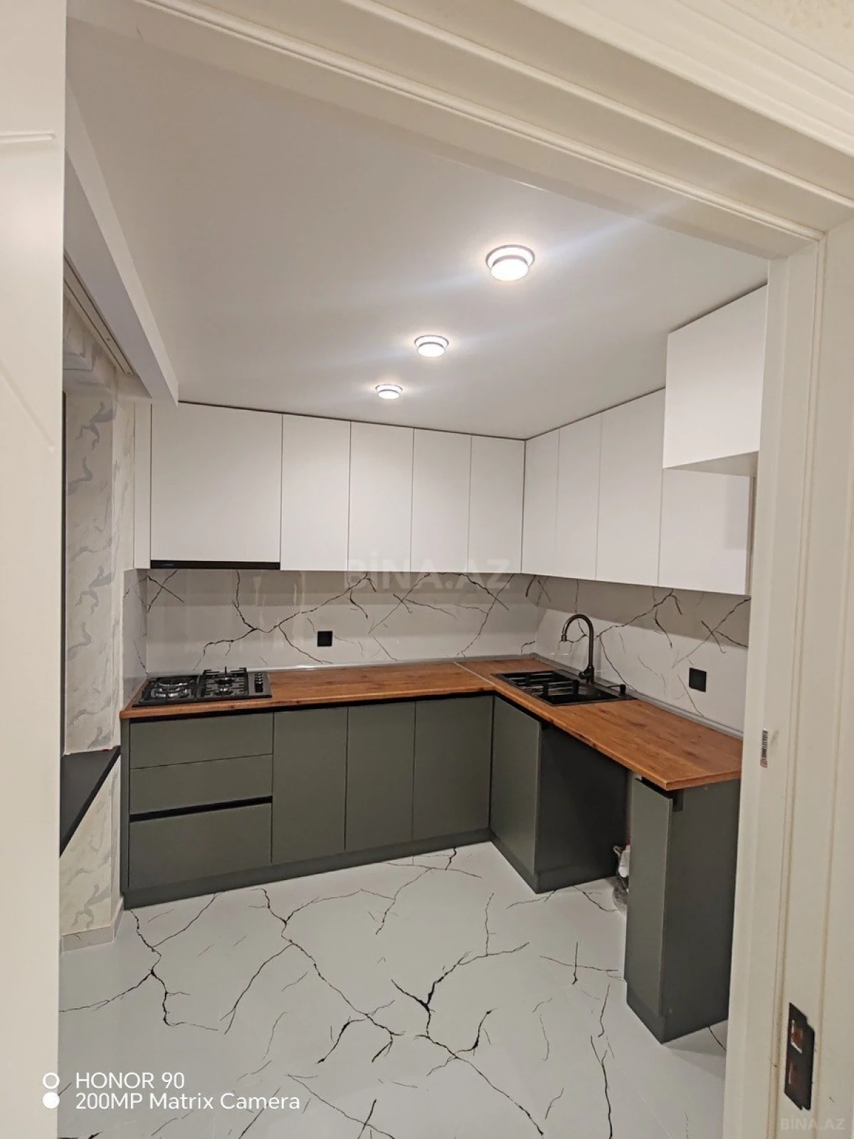 Satılır 3 otaqlı mənzil 70 m²