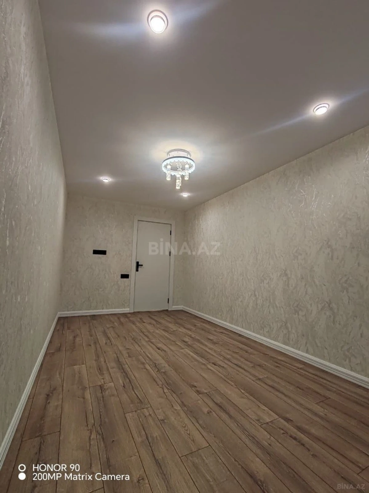 Satılır 3 otaqlı mənzil 70 m²