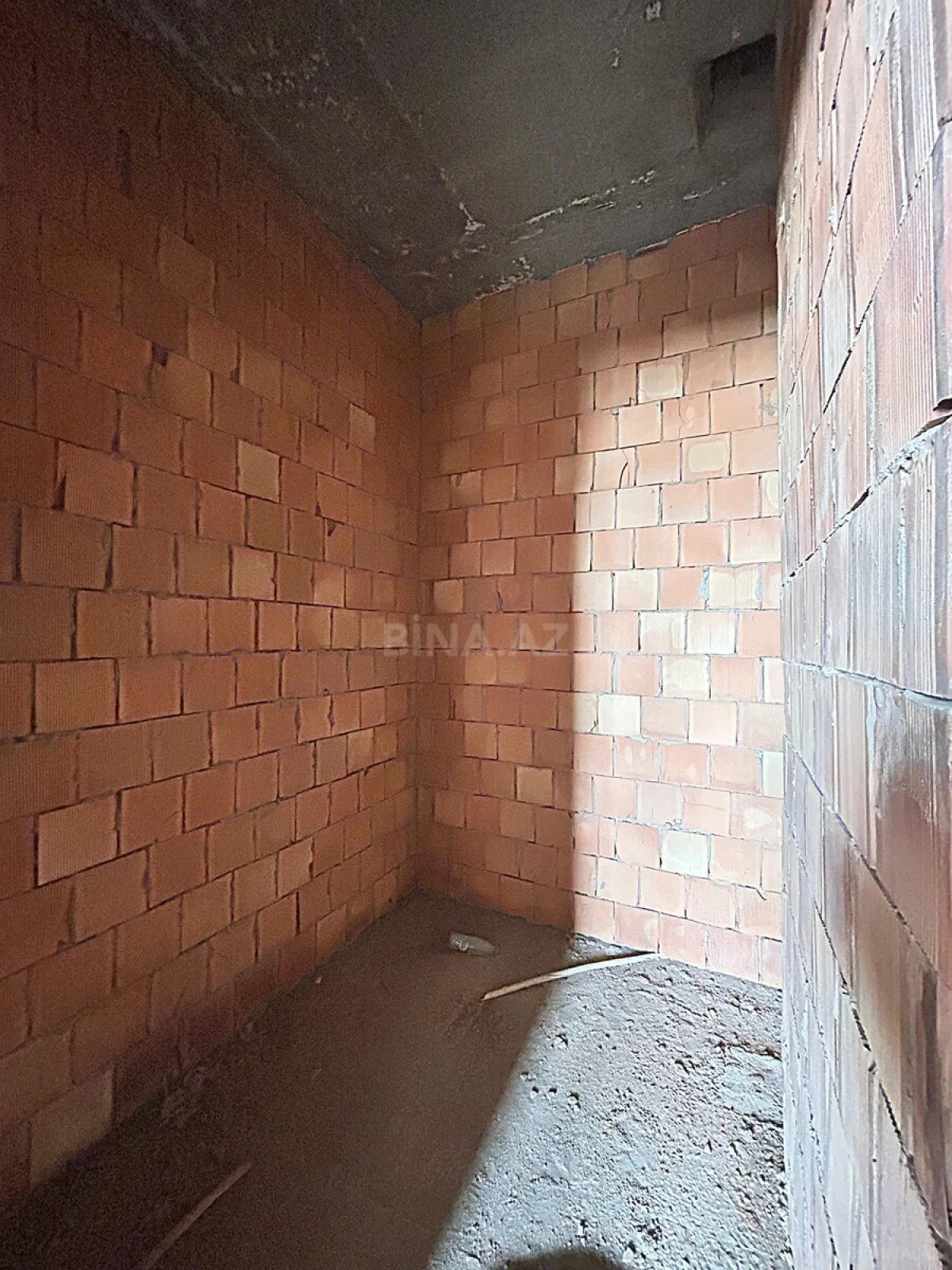 Satılır 1 otaqlı mənzil 44.3 m²