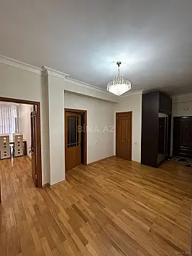 Kirayə verilir 3 otaqlı mənzil 120 m²
