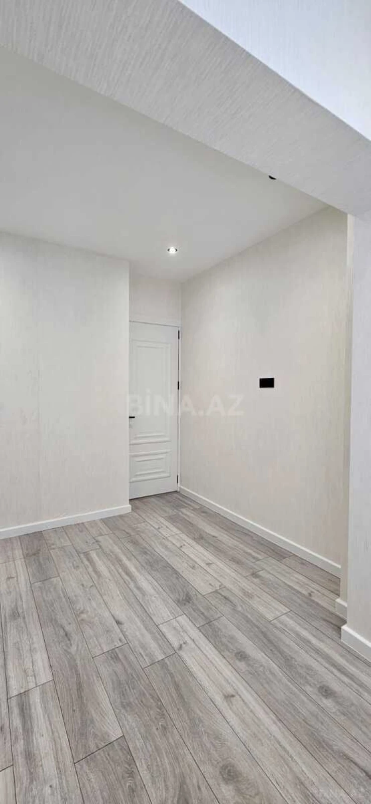 Satılır 3 otaqlı mənzil 75 m²