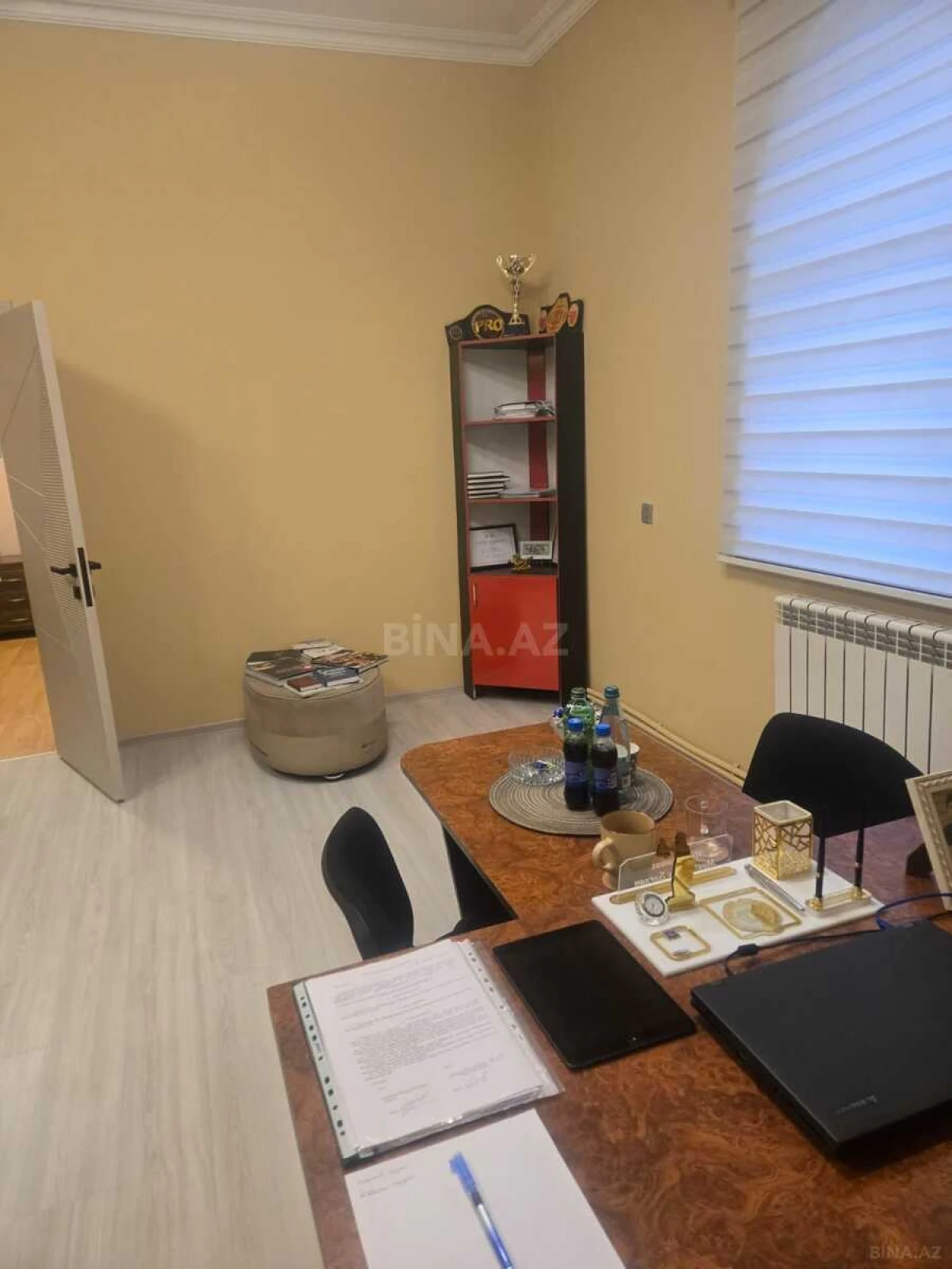 Kirayə verilir 3 otaqlı ofis 65 m²