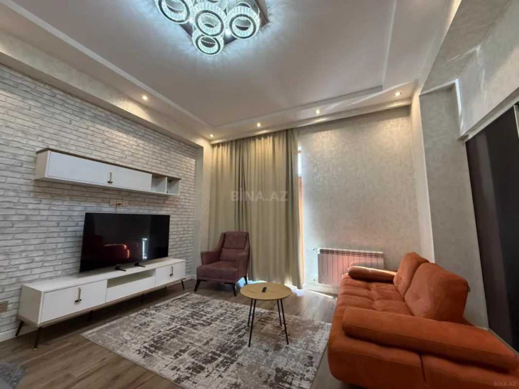Kirayə verilir 2 otaqlı mənzil 56 m²