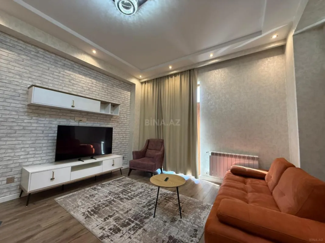 Kirayə verilir 2 otaqlı mənzil 56 m²