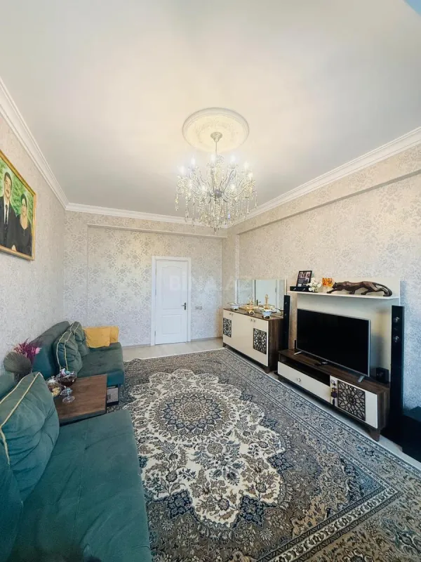 Satılır 3 otaqlı mənzil 108 m²