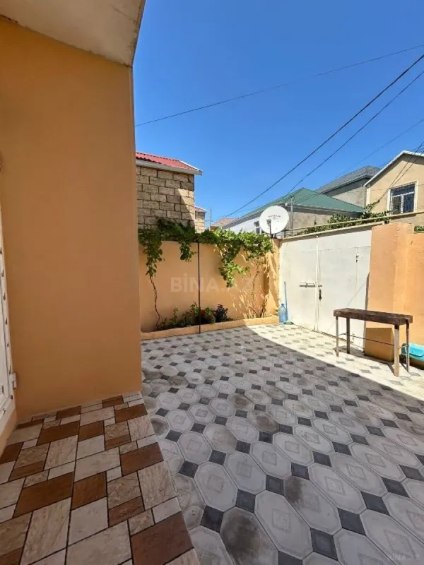 Satılır 4 otaqlı həyət evi 90 m²