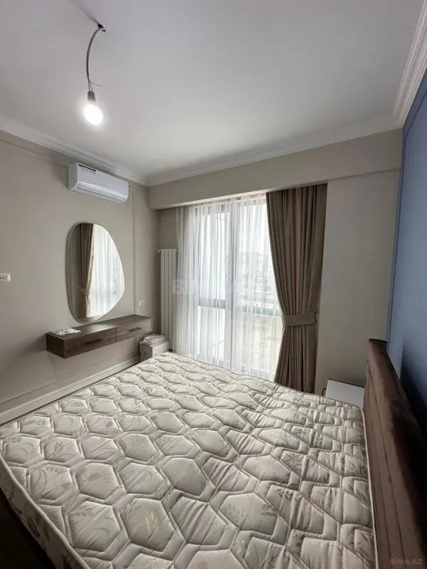 Kirayə verilir 2 otaqlı mənzil 65 m²