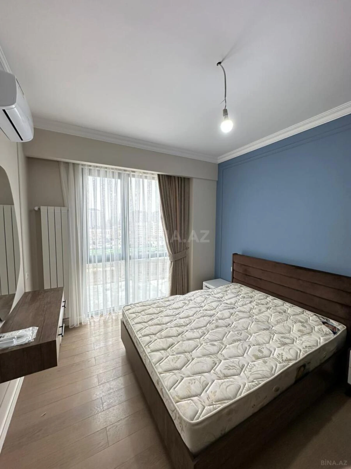 Kirayə verilir 2 otaqlı mənzil 65 m²