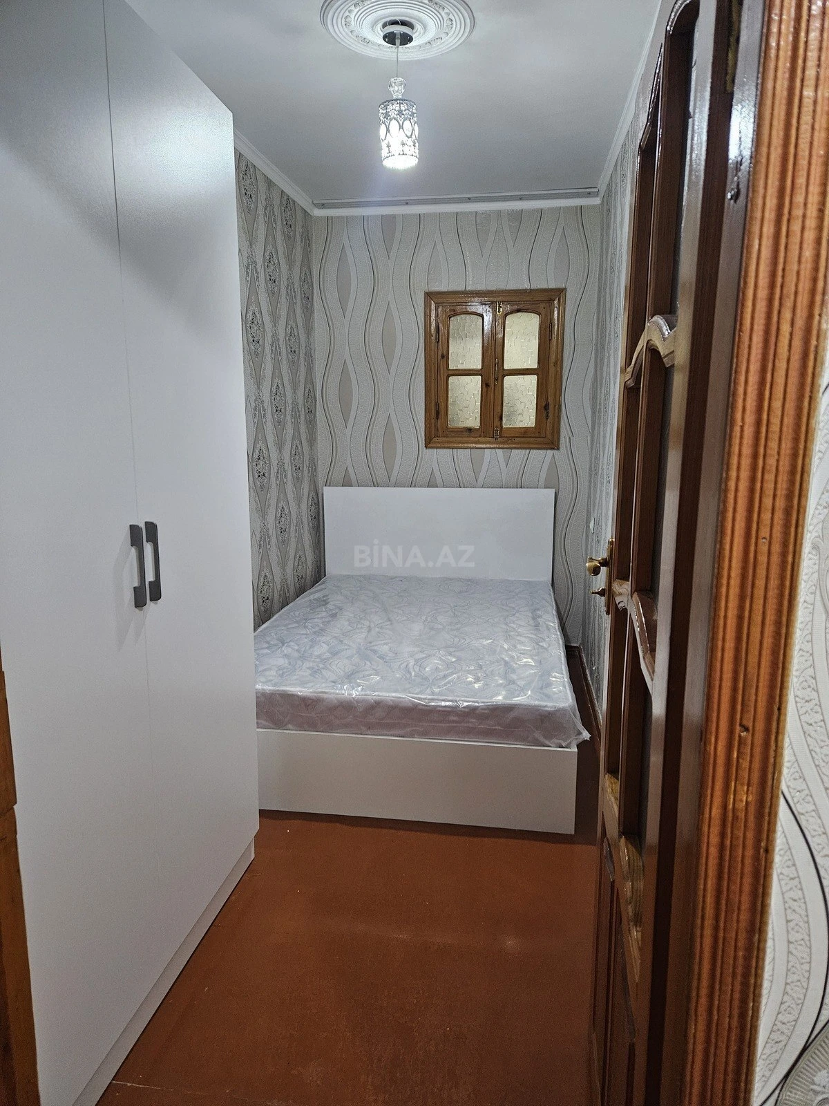 Kirayə verilir 2 otaqlı mənzil 35 m²