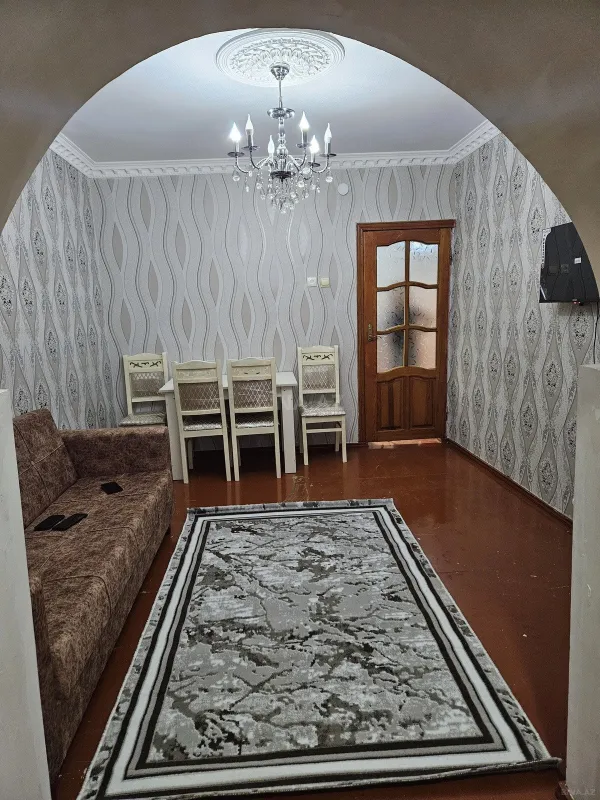 Kirayə verilir 2 otaqlı mənzil 35 m²