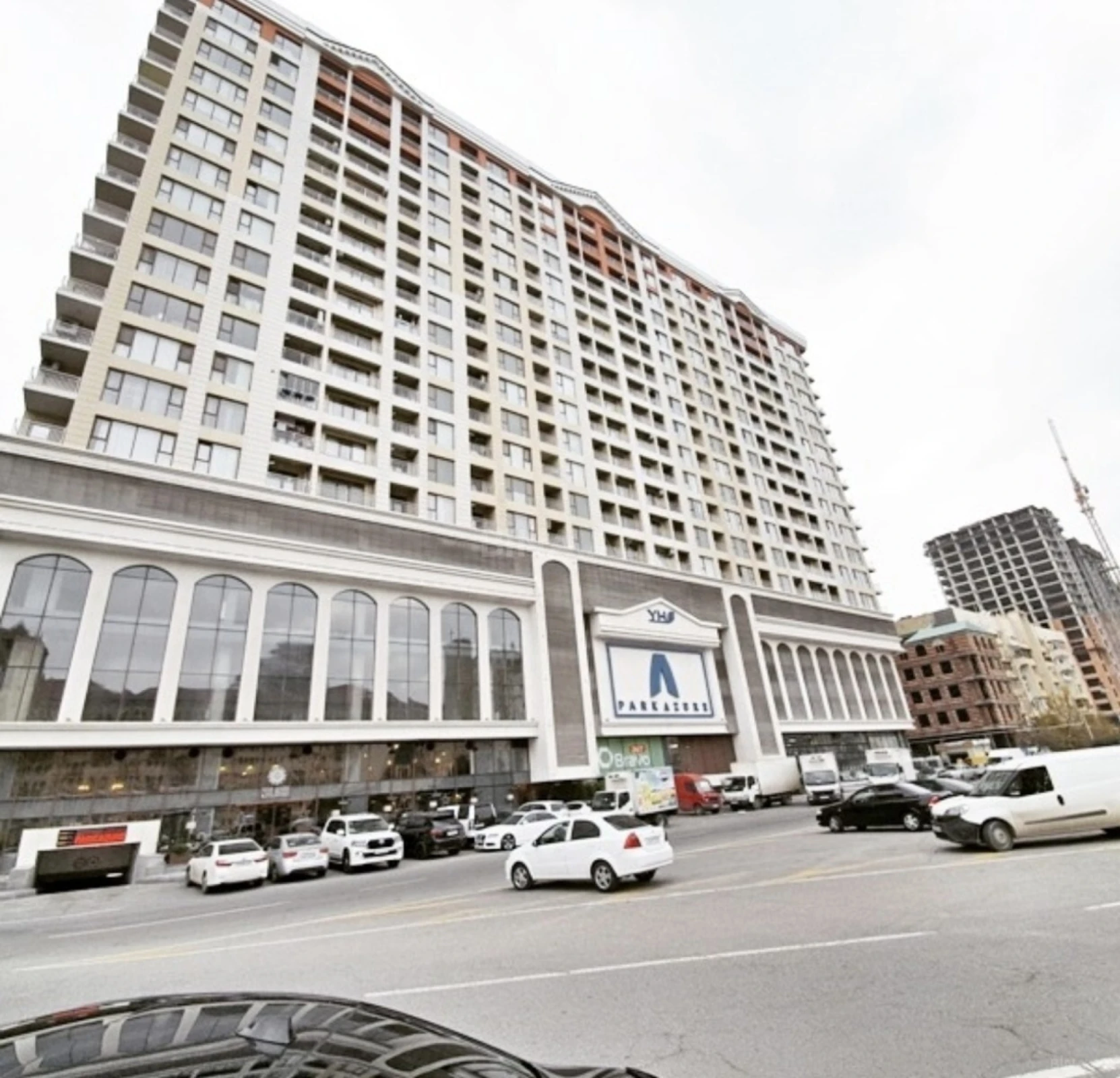 Kirayə verilir 2 otaqlı mənzil 86 m²