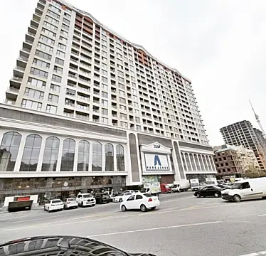 Kirayə verilir 2 otaqlı mənzil 86 m²