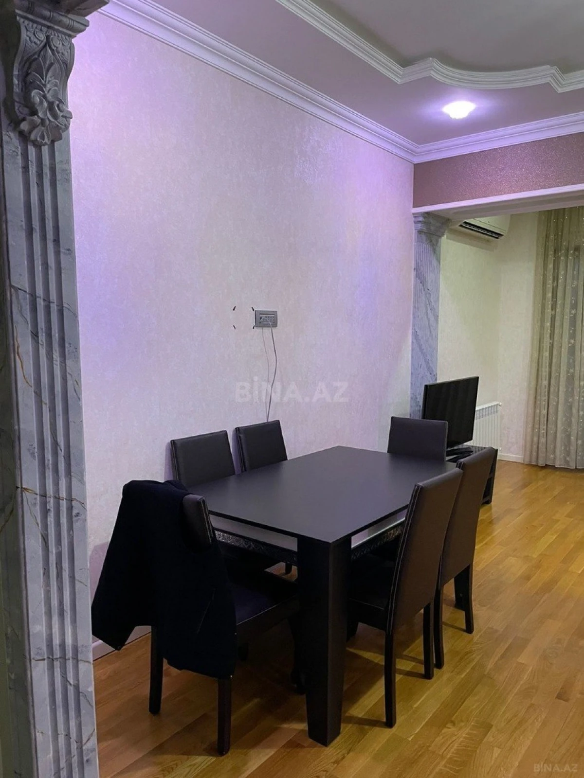 Kirayə verilir 2 otaqlı mənzil 86 m²