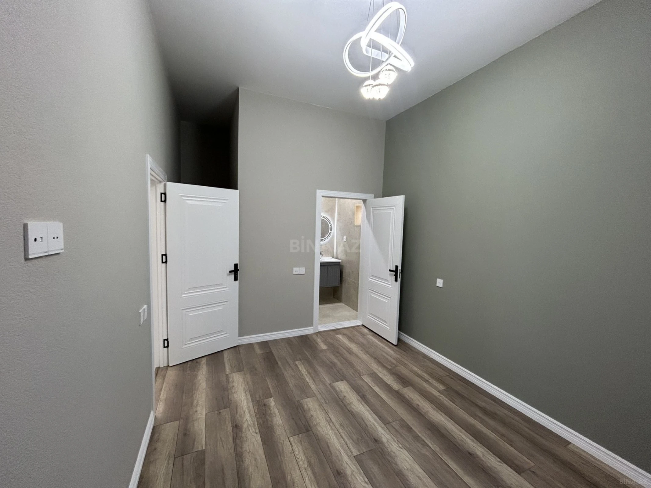 Satılır 4 otaqlı həyət evi 125 m²