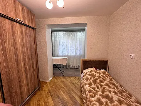 Satılır 3 otaqlı mənzil 65 m²