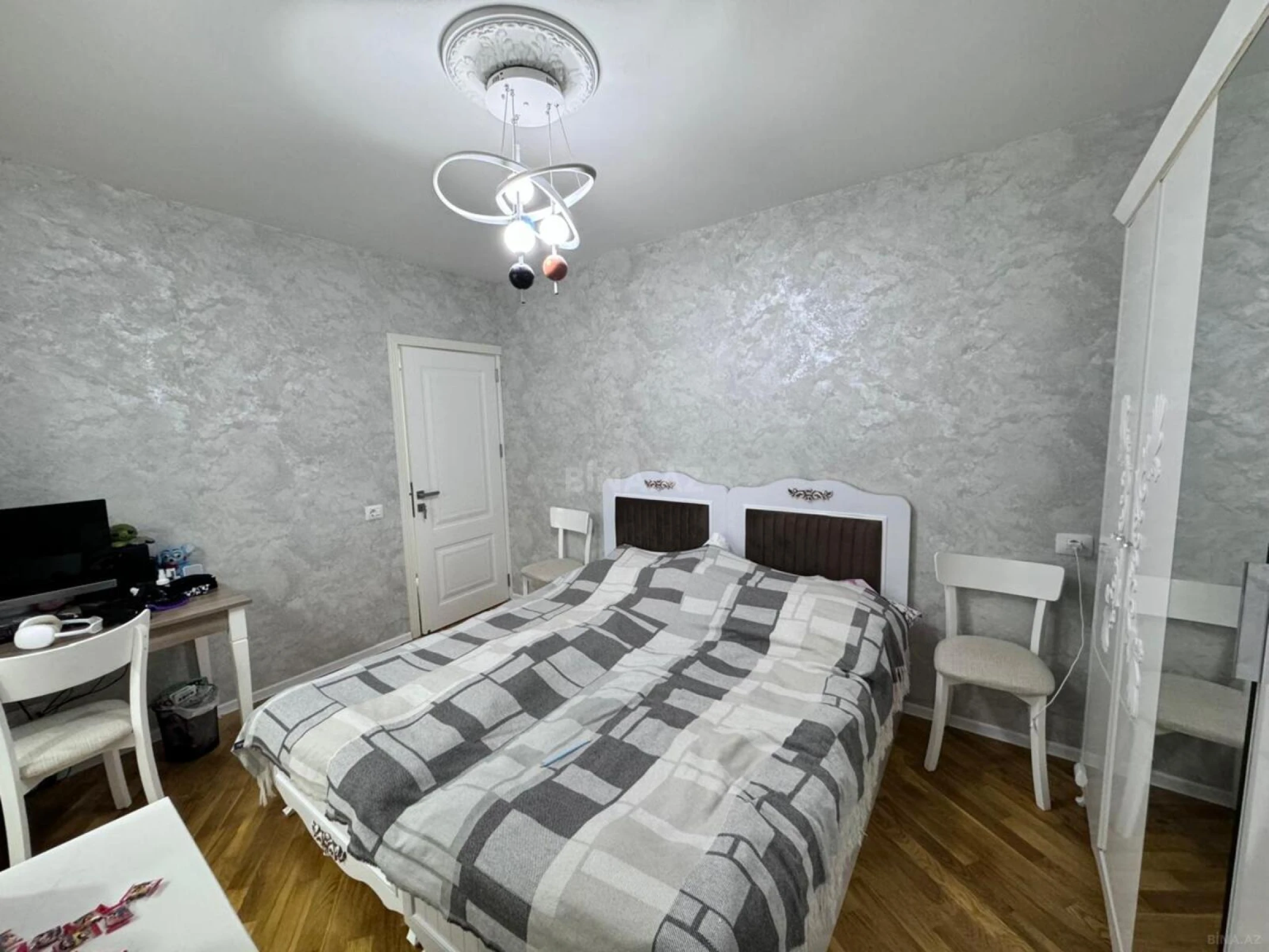 Satılır 3 otaqlı mənzil 65 m²
