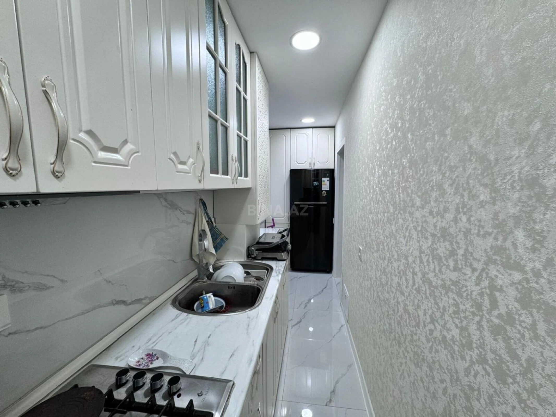 Satılır 3 otaqlı mənzil 65 m²