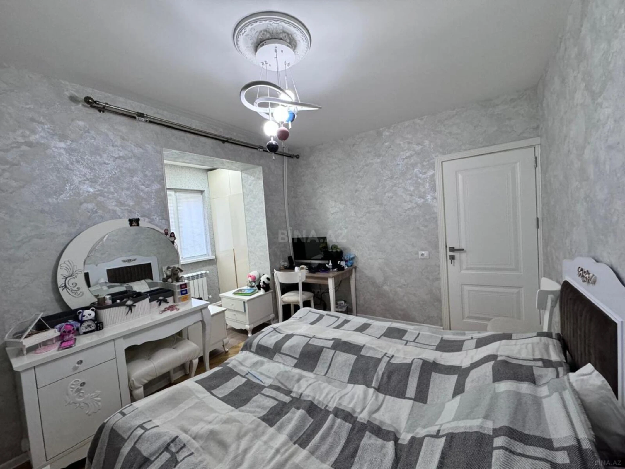 Satılır 3 otaqlı mənzil 65 m²