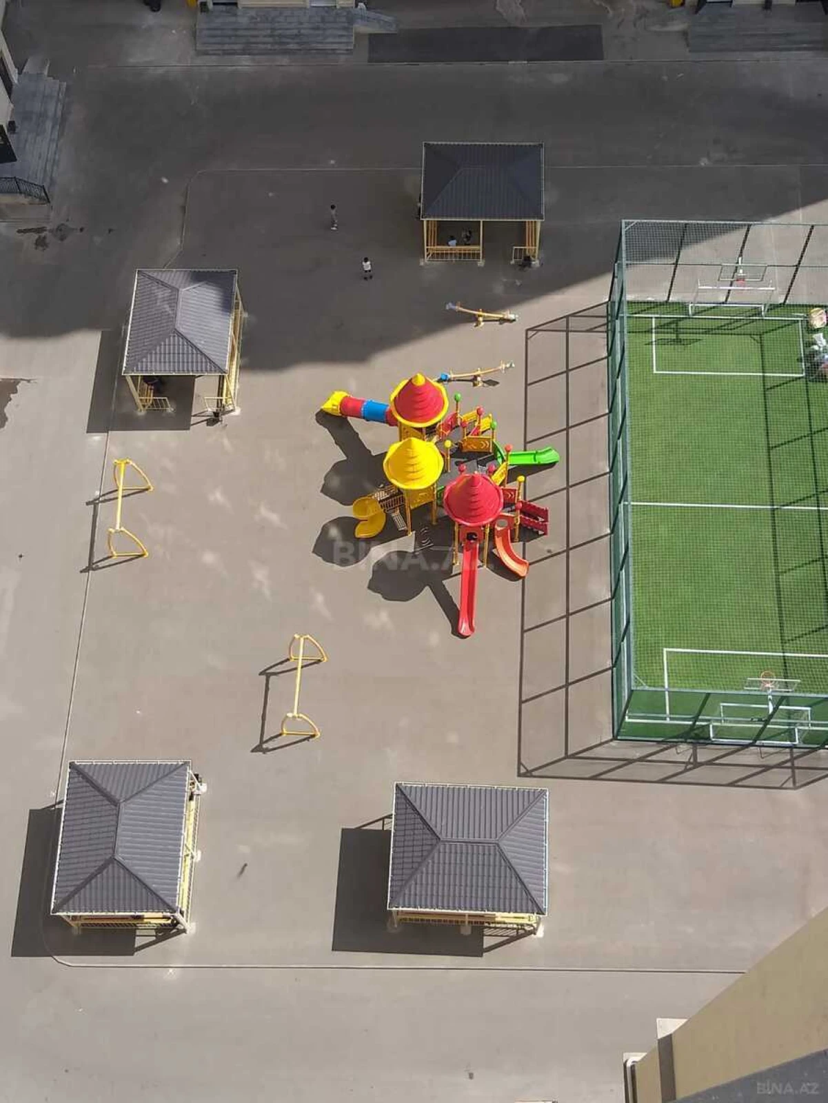 Kirayə verilir 3 otaqlı mənzil 105 m²