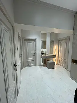 Kirayə verilir 2 otaqlı mənzil 95 m²