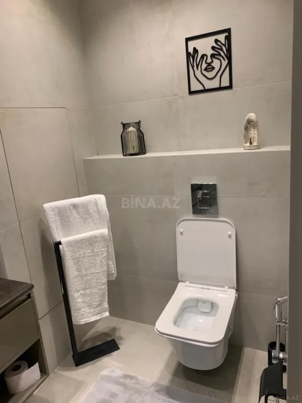 Kirayə verilir 2 otaqlı mənzil 90 m²