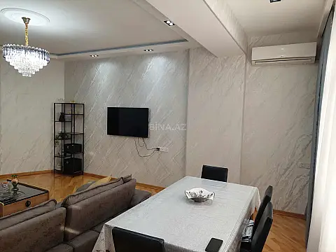 Satılır 3 otaqlı mənzil 120 m²