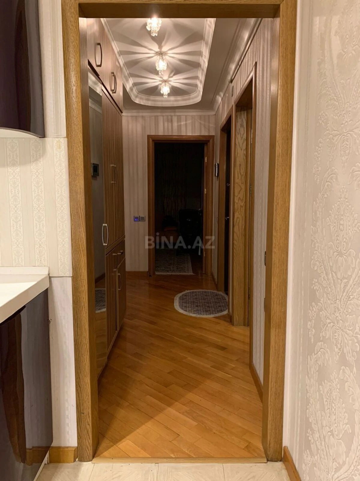 Satılır 2 otaqlı mənzil 65 m²