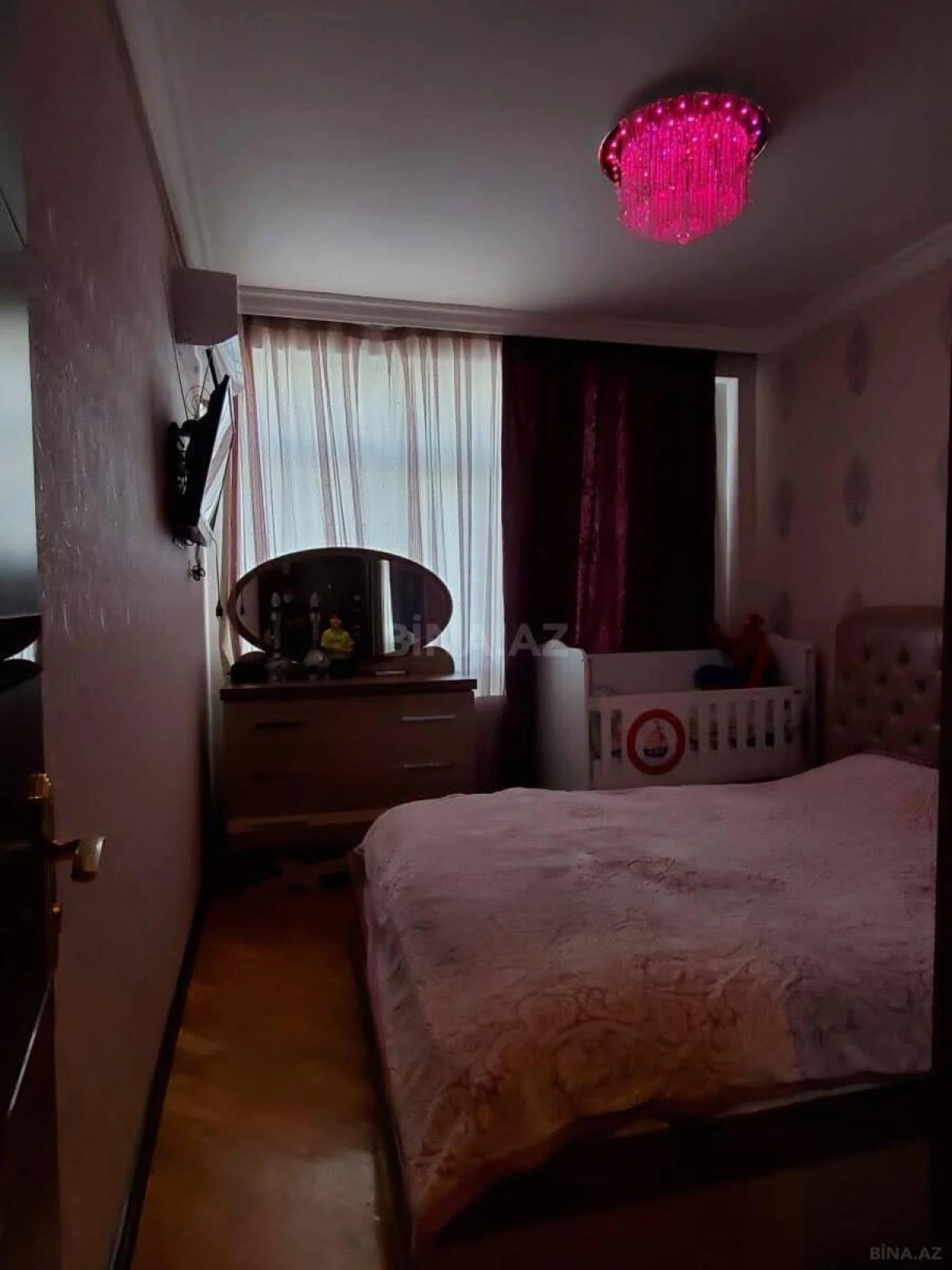 Satılır 2 otaqlı mənzil 55 m²