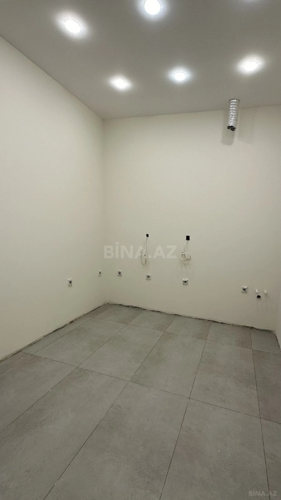 Kirayə verilir obyekt 79 m²