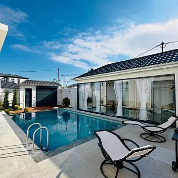 Kirayə verilir 4 otaqlı həyət evi 300 m²