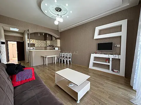 Kirayə verilir 2 otaqlı mənzil 70 m²