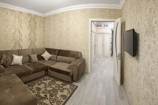 Satılır 3 otaqlı mənzil 82 m²