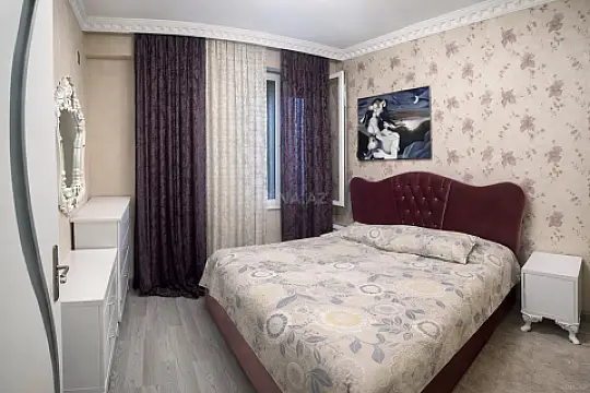 Satılır 3 otaqlı mənzil 82 m²