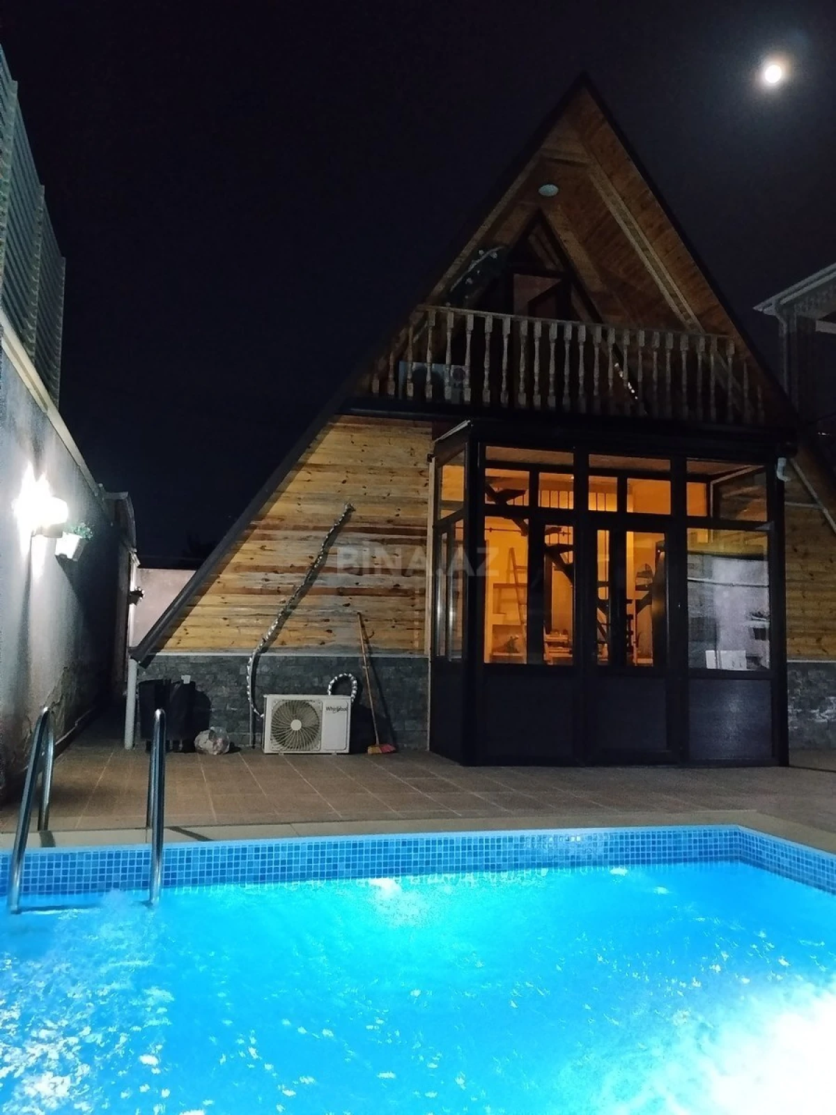 Kirayə verilir 2 otaqlı həyət evi 200 m²