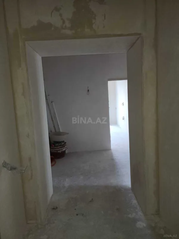 Satılır 3 otaqlı mənzil 148 m²