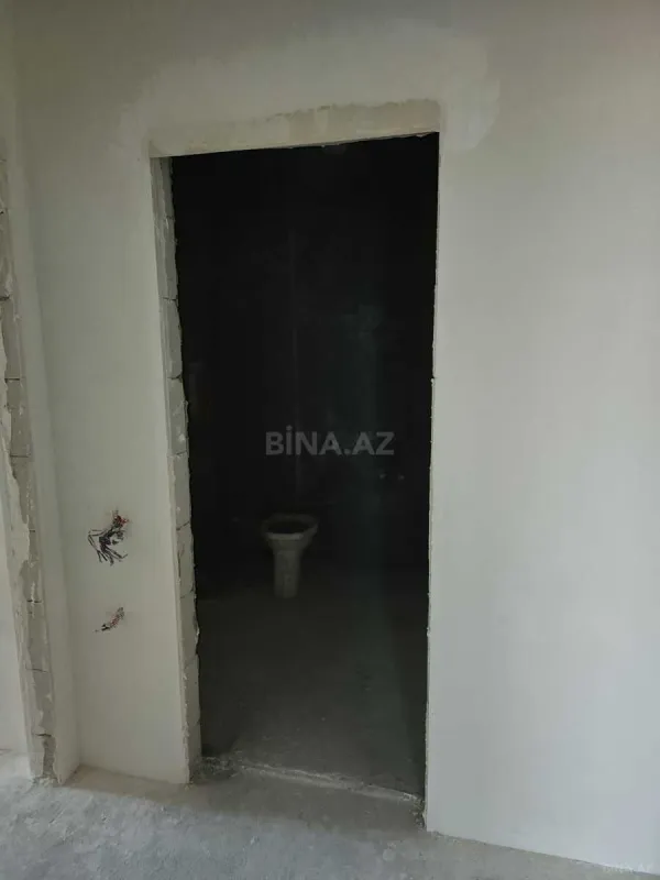 Satılır 3 otaqlı mənzil 148 m²