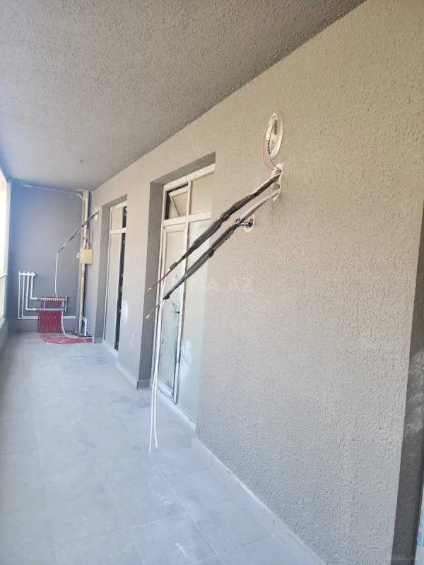 Satılır 3 otaqlı mənzil 148 m²