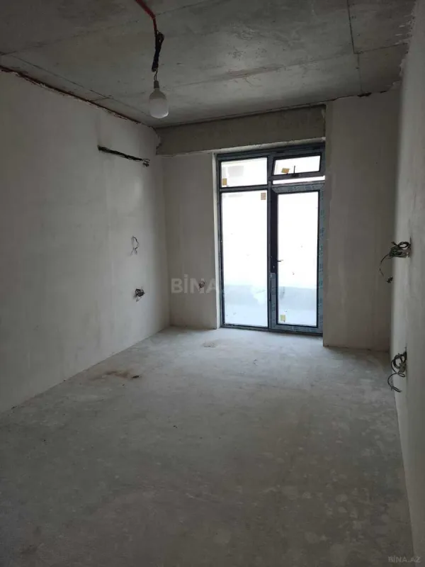 Satılır 3 otaqlı mənzil 148 m²