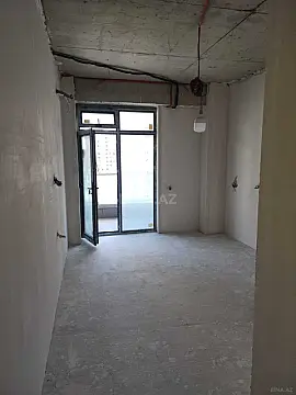 Satılır 3 otaqlı mənzil 148 m²