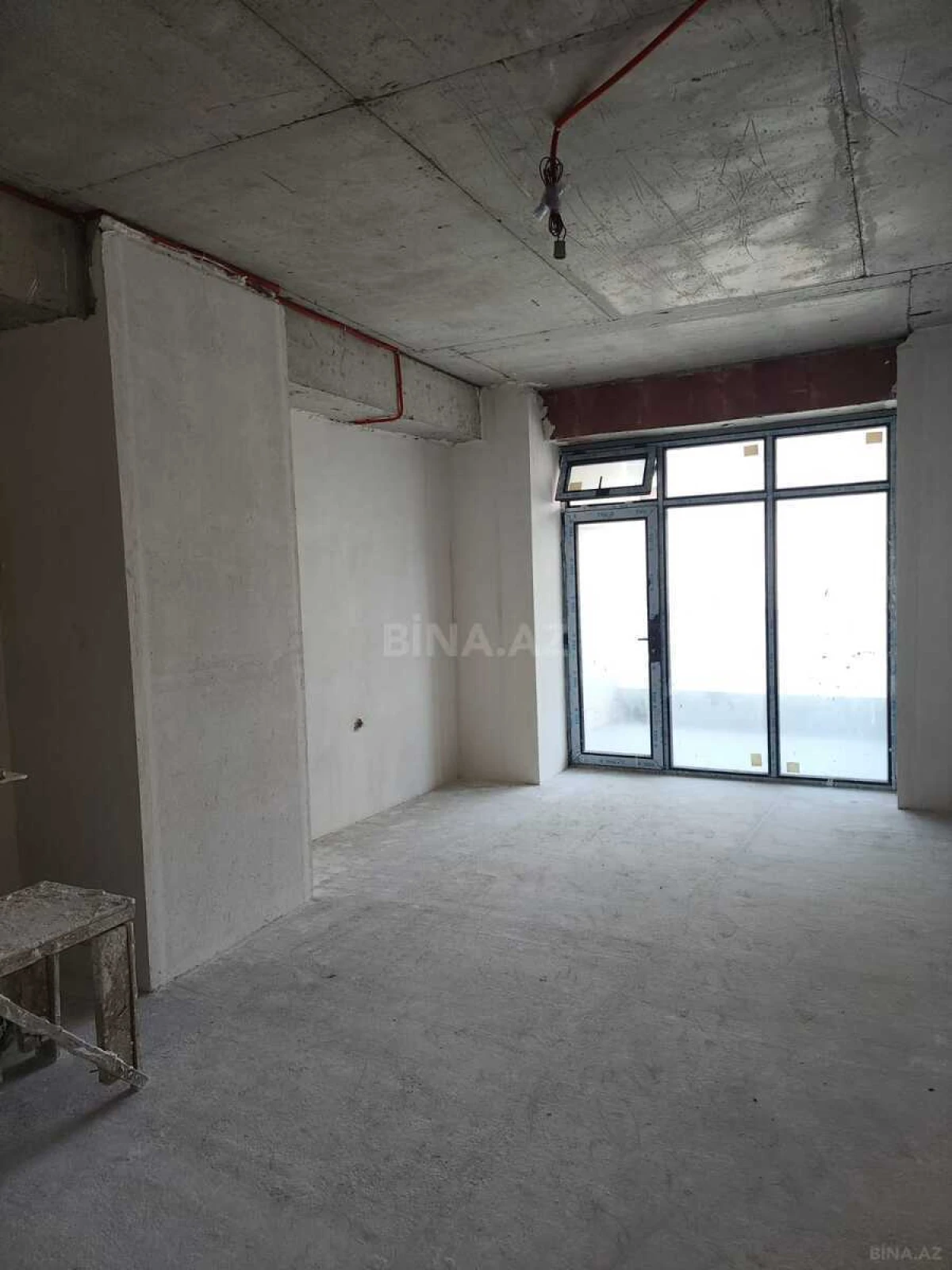 Satılır 3 otaqlı mənzil 148 m²