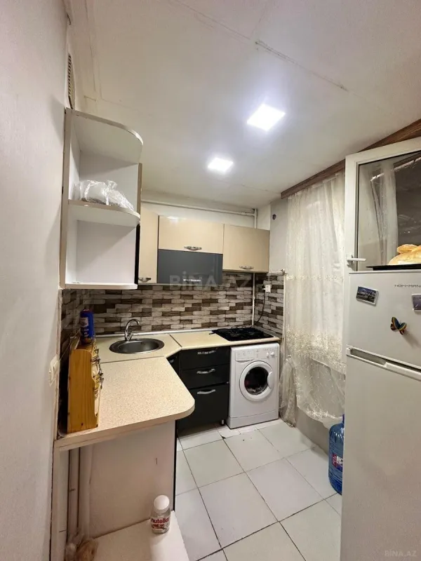 Satılır 2 otaqlı mənzil 58 m²