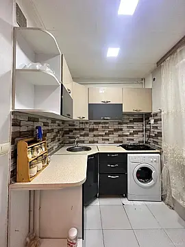 Satılır 2 otaqlı mənzil 58 m²